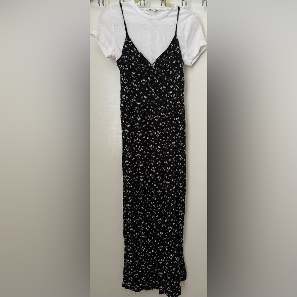Two piece skirt suit